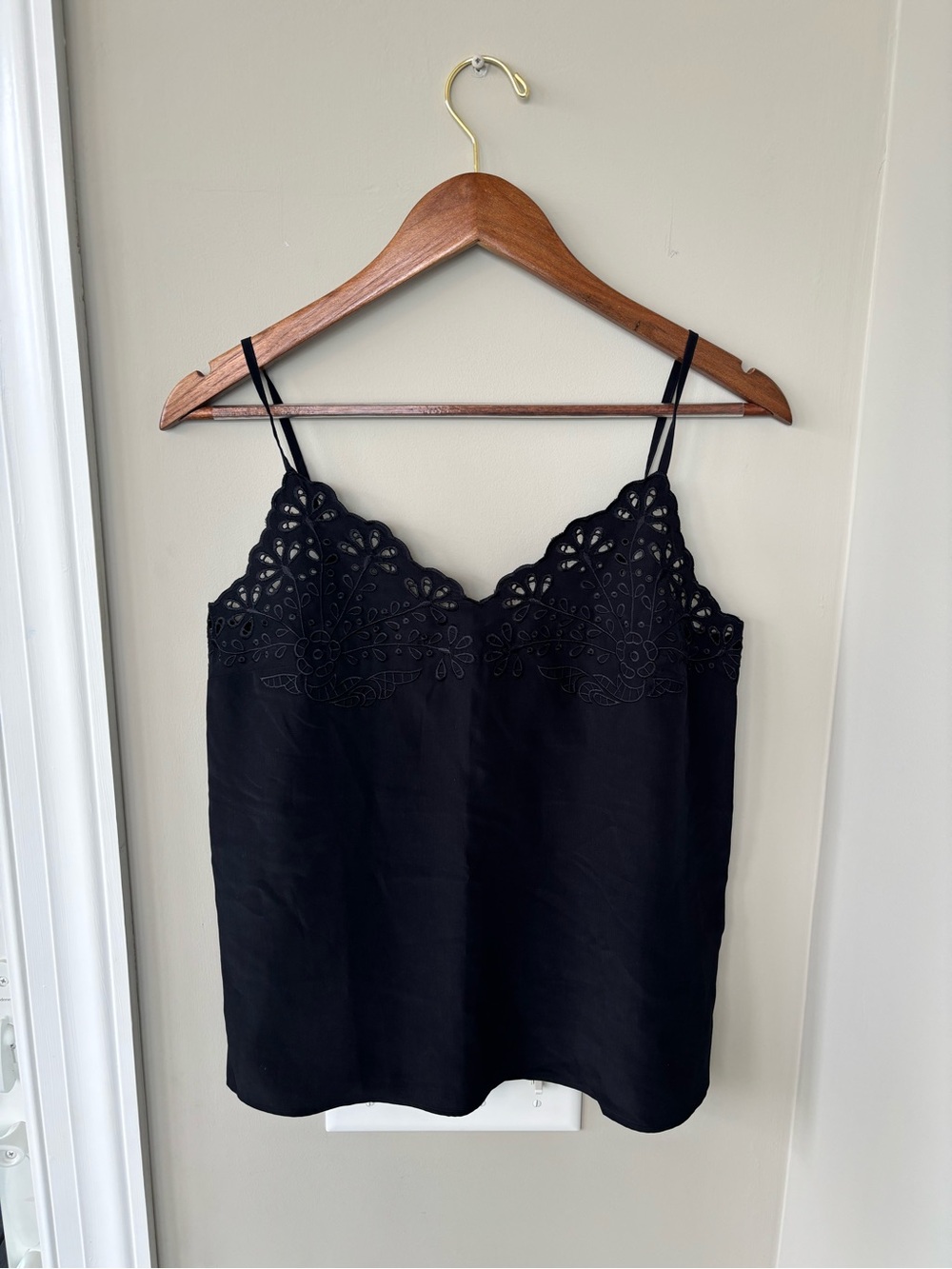 Express Black Lace-Trim Cami Tank Top size xs New with tags